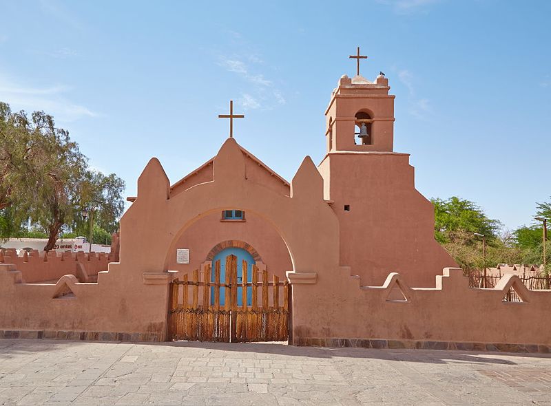 File:Iglesia de San Pedro-CTJ-IMG 6718.jpg