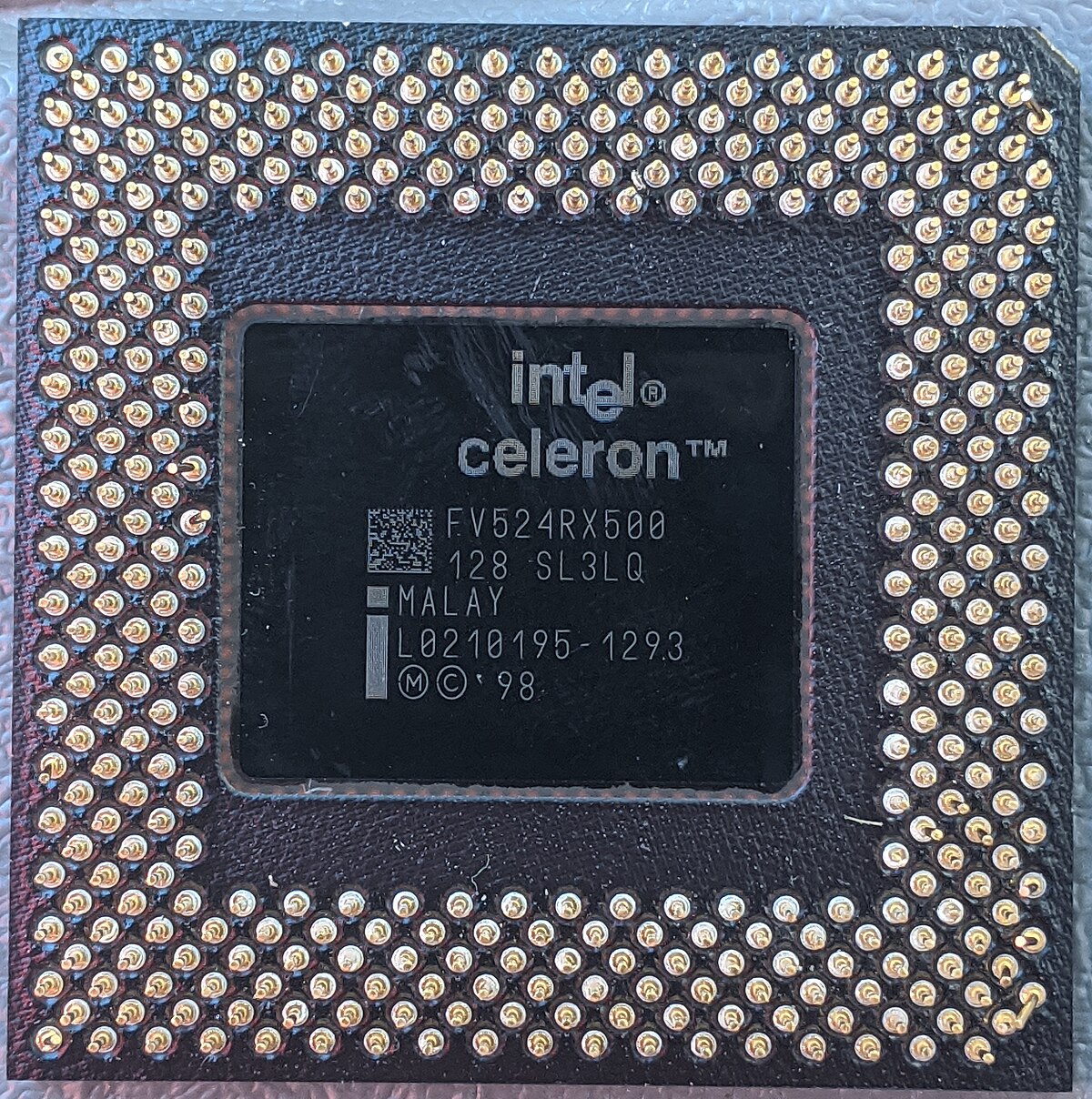 Celeron 500 MHZ. Intel Celeron m Processor 320. Процессор Intel 7805-70. Intel Celeron sl3vs глубина конвейера.