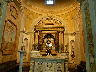 La chapelle Saint Acace avec des reliques du saint.