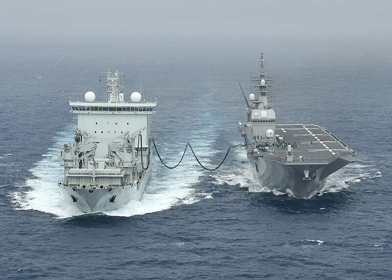 File:JS Hyuga（DDH-181）and MV Asterix participated in a Japan-U.S.-Canada Trilateral Exercise “NOBLE CHINOOK”.jpg