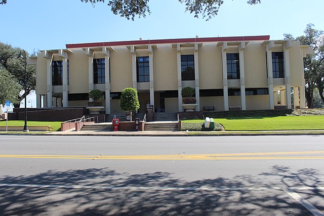 Jackson County Courthouse