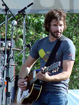 British singer James Blunt topped the chart with "You're Beautiful". James Blunt 2007.jpg