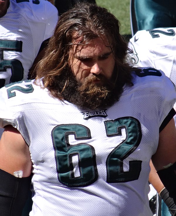 Kelce with the Philadelphia Eagles in 2013