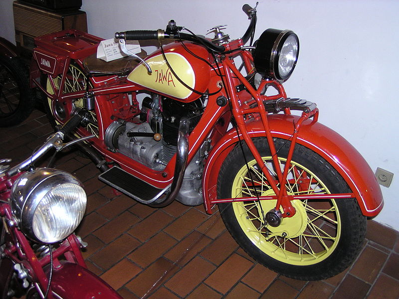 File:Jawa 500 OHV (Muzeum motocyklů Lesná u Znojma).JPG