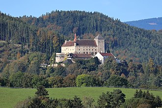 Krumbach Castle Krumbach (NO) - Schloss, Ostansicht.JPG