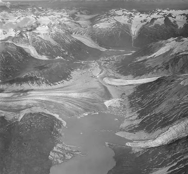 File:Lake Clark Pass Glacier, terminus of valley glaciers, hanging glaciers on the surrounding peaks, August 25, 1963 (GLACIERS 6598).jpg