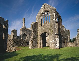 <span class="mw-page-title-main">Lamphey Bishop's Palace</span> Medieval palace in Pembrokeshire, Wales