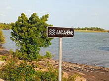 Le lac Ahémé.jpg