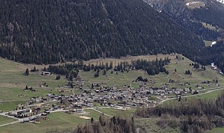 <span class="mw-page-title-main">Liddes</span> Municipality in Valais, Switzerland