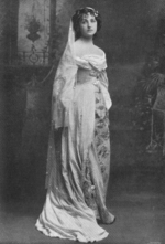 Thumbnail for File:Lilian Braithwaite (1873–1948) as Lady Olivia Vernon in Sweet Nell of Old Drury.png
