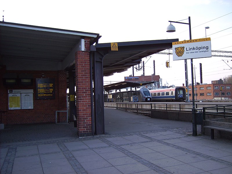 File:Linköpings järnvägsstation, den 26 april 2007, bild 1.JPG
