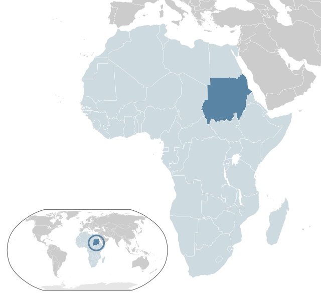 Sudanin sijainti Afrikassa (merkitty vaaleansinisellä ja tummanharmaalla) ja Afrikan unionissa (merkitty vaaleansinisellä).