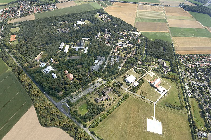 File:Luftbild Braunschweig PTB.jpg