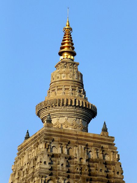 File:Maha Bodhi Temple Bodh Gaya India - panoramio (20).jpg