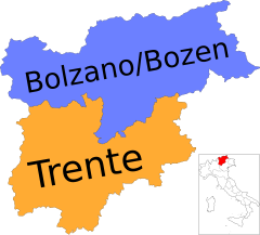 Map of region of Trentino-South Tyrol, Italy, with provinces-fr.svg