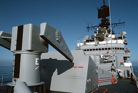 Mark 10 missile launcher aboard USS Worden (CG-18) on 1 July 1986 (6421956).jpg