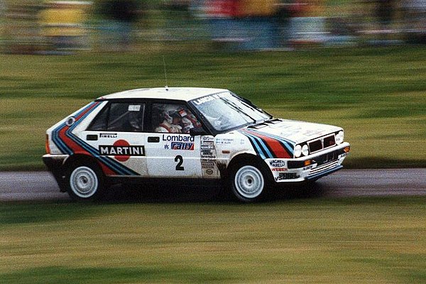 Alén driving his Delta HF 4WD at the 1987 RAC Rally.