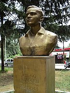 Спомен-биста на Мирко Милески