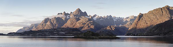 R1 vote count: 395 Morning view to Trolltindan and Trollfjorden from Hinnøya, 2012 October.jpg