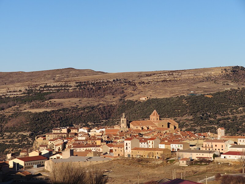 File:Municipio de Cantavieja (Teruel).jpg