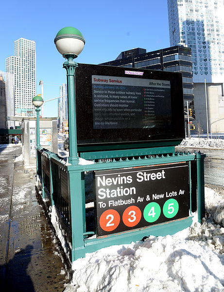 File:New York City Transit After Blizzard (23960330783).jpg