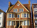 5 Apartments. Architect: Arnold Mitchell, built 1903.