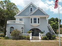 Oneco FL Helm House01.jpg