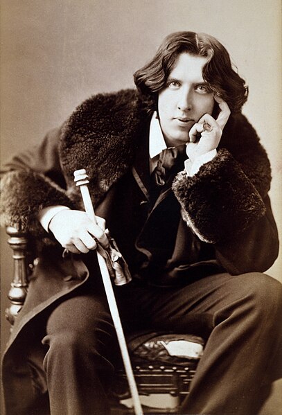 File:Oscar Wilde 3g07095u-adjust.jpg