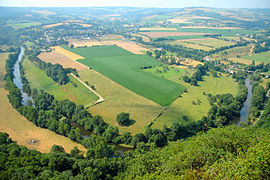 Pohled ze svahu na Saint-Omer