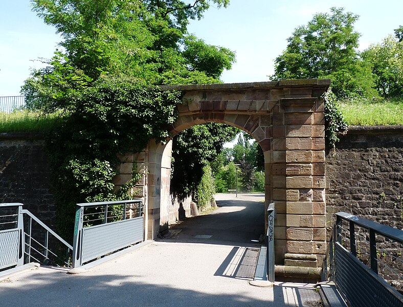 File:Parc de la Citadelle-Strasbourg(5).jpg