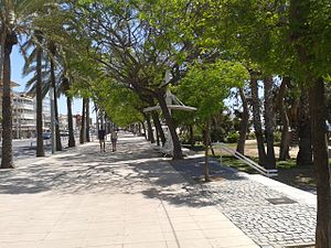 Cambrils: Geografia, Etimologia, Història