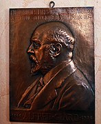 Paul Richer — Plaque en bronze représentant Alfred Giard.jpg
