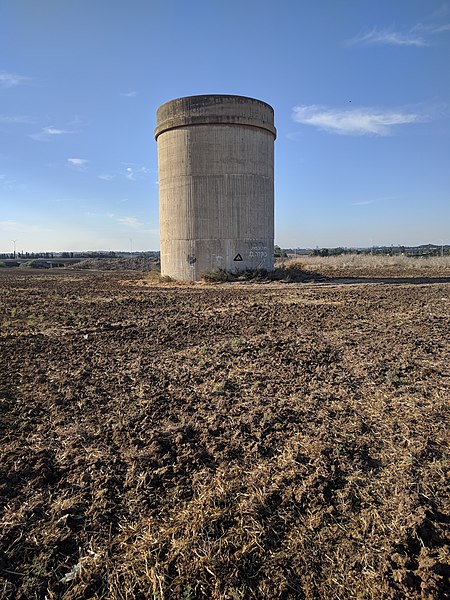 File:PikiWiki Israel 59143 moshav pedaya water tower.jpg