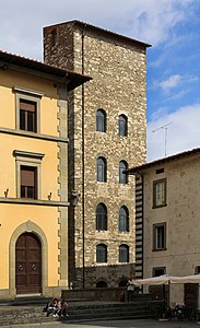 Pistoia, turnul catilinei, 10.jpg