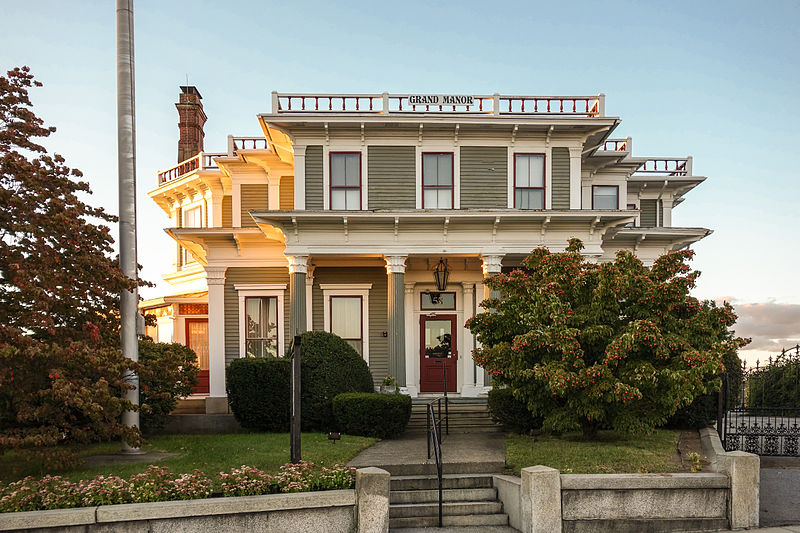 File:Pitcher-Goff House front view.jpg