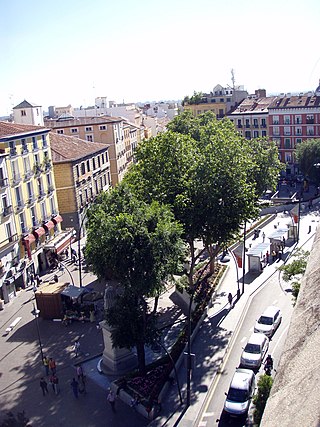 <span class="mw-page-title-main">Plaza de Tirso de Molina</span> Public square in Madrid