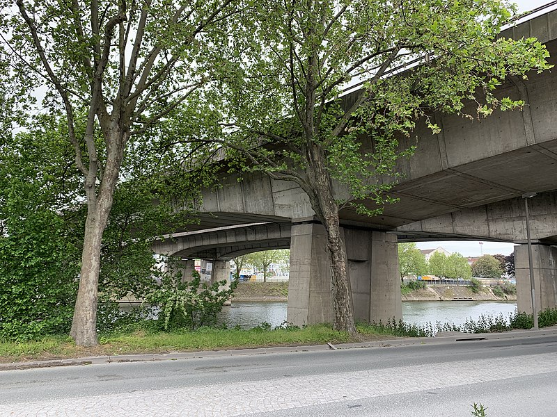 File:Pont A86 Seine - L'Île-Saint-Denis (FR93) - 2021-05-20 - 2.jpg