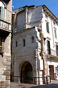 Porta Leoni