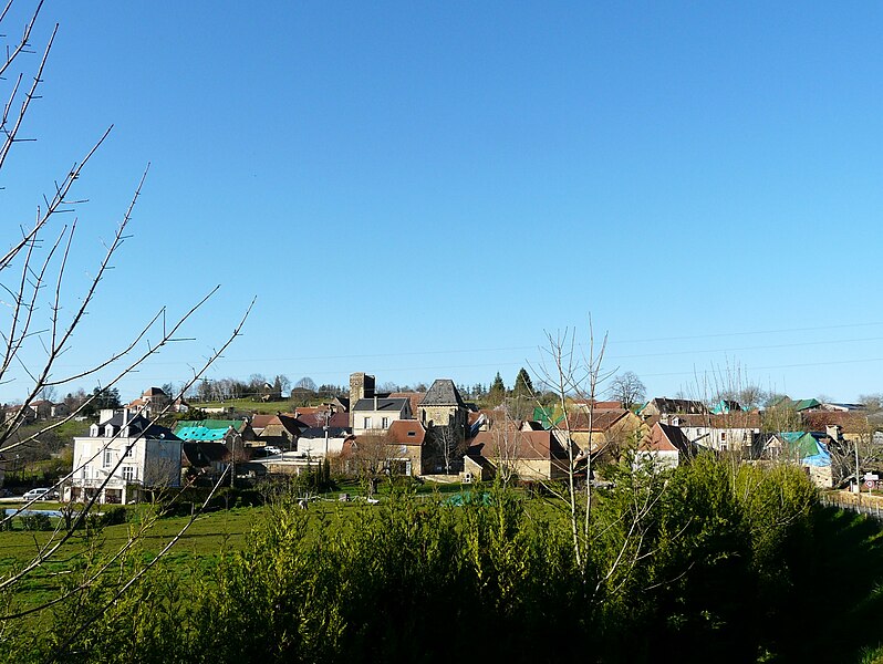 File:Preyssac-d'Excideuil village.JPG