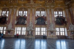 Sala Książęca, widok na ścianę południową