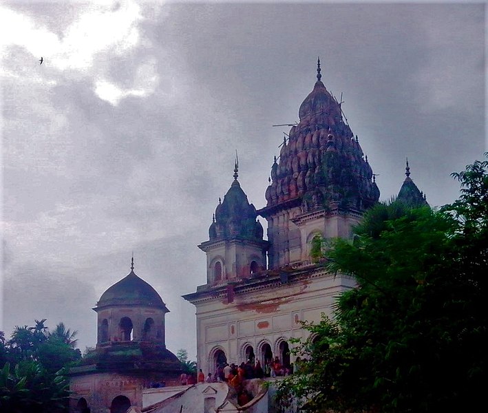 File:Puthia shiv temple from back.jpg