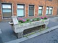 Queens Avenue cattle trough, Muswell Hill 03.jpg