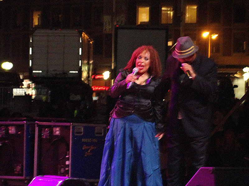 File:Roberta Flack in August 2013.jpg