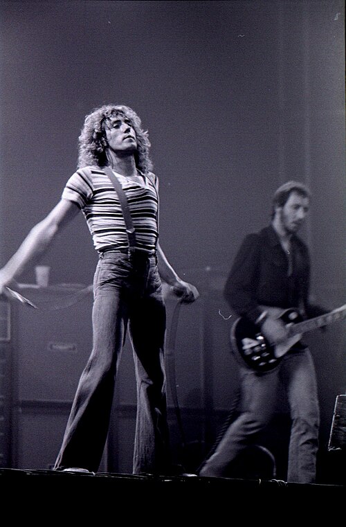 Daltrey onstage with Pete Townshend, 1976