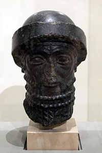 Cap tallat d’un rei desconegut Hammurabi?). Museu del Louvre