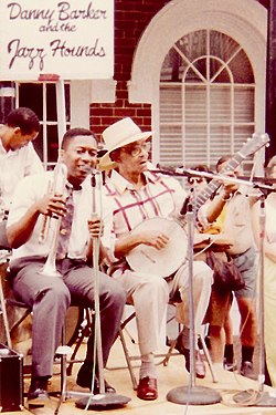 Danny Barker (jobbra); French Quarter Festival