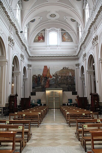 File:Santuario - Basilica di San Giuseppe di Copertino (Osimo), interno 03.jpg