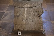 English: Details of the baptismal font in St. Bendts church in Ringsted, Denmark