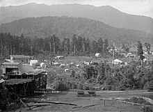 Historical Seddonville (time ca early 20th century) Seddonville Coal Processing.jpg