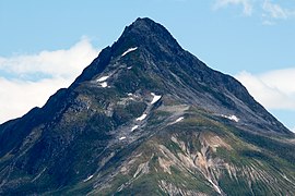 Sentinel Peak в Glacier Bay, Alaska.jpg